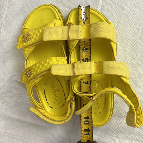 CHANEL Dad Sandals Cloth Tweed Sandals In Yellow Size 40 - Picture 7 of 8